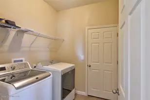 953 Musgrass Cir, West Melbourne, FL 32904 - Photo 23