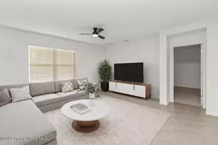 985 Dugan CIR SE, Palm Bay, FL 32909 - Photo 5