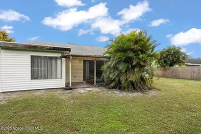 426 NE Solida Circle, Port Saint Lucie, FL 34983 - Photo 7