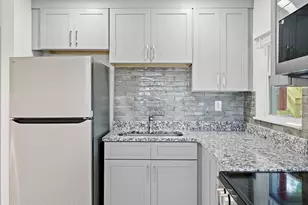 101 Deland Ave, Indialantic, FL 32903 - Photo 7