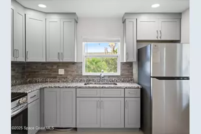 101 Deland Avenue #3, Indialantic, FL 32903 - Photo 7