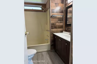 1085 Wren Circle, Micco, FL 32976 - Photo 15