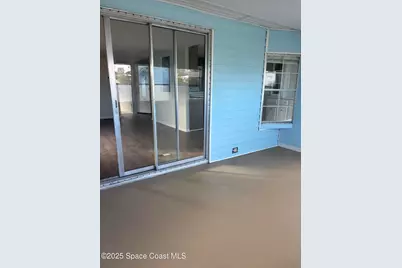 1085 Wren Circle, Micco, FL 32976 - Photo 7