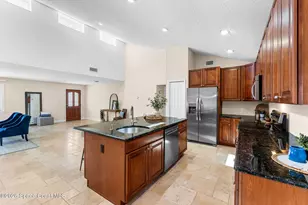 390 Harbor Dr, Cape Canaveral, FL 32920 - Photo 9