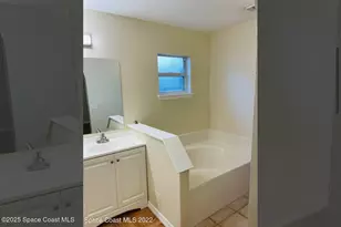 2117 Buescher Hill St, Melbourne, FL 32935 - Photo 11