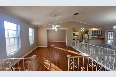 301 Nesbitt Street NE, Palm Bay, FL 32907 - Photo 5