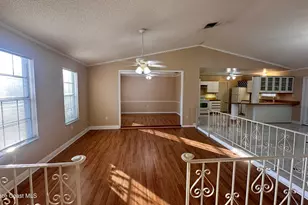 301 Nesbitt Street NE, Palm Bay, FL 32907 - Photo 5