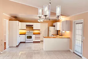 301 Nesbitt Street NE, Palm Bay, FL 32907 - Photo 15