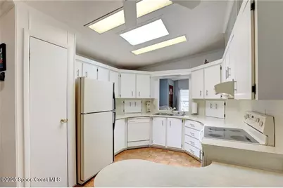 714 Amaryllis Drive, Barefoot Bay, FL 32976 - Photo 7