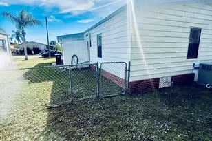 2399 Coconut Palm Dr NE, Palm Bay, FL 32905 - Photo 17