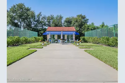 1640 N 42nd Circle #105, Vero Beach, FL 32967 - Photo 35