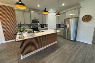 724 Veridian Cir NW, Palm Bay, FL 32907 - Photo 3