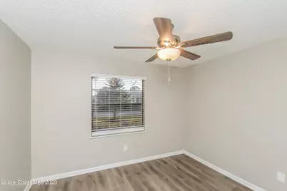 977 Beacon Street NW, Palm Bay, FL 32907 - Photo 11