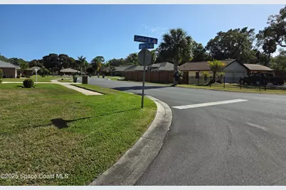 2437 Oakcrest Lane, West Melbourne, FL 32904 - Photo 49