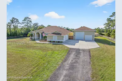2740 Waring Lane S, Malabar, FL 32950 - Photo 9