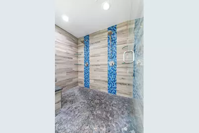 452 Veracruz Boulevard, Indialantic, FL 32903 - Photo 9