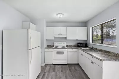 268 Melba Avenue NW, Palm Bay, FL 32907 - Photo 11