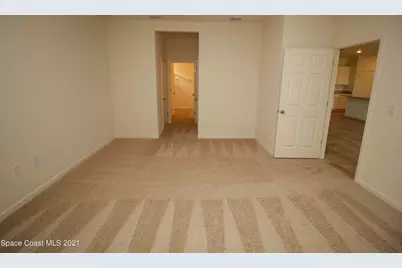 896 Old Country Rd S E, Palm Bay, FL 32909 - Photo 7