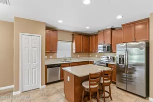 491 Trymore Dr SE, Palm Bay, FL 32909 - Photo 9