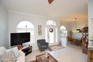 254 Captiva Ct, Melbourne Beach, FL 32951 - Photo 9