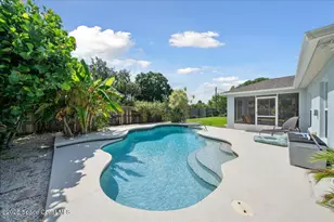 1585 Barton Ave NW, Palm Bay, FL 32907 - Photo 9