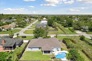 1585 Barton Ave NW, Palm Bay, FL 32907 - Photo 7