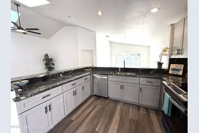 2924 Pebble Creek Street, Melbourne, FL 32935 - Photo 11