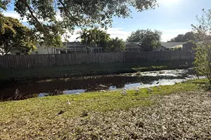 2924 Pebble Creek St, Melbourne, FL 32935 - Photo 47