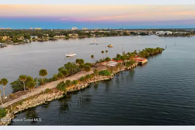 11680 Dragon Point Drive, Merritt Island, FL 32952 - Photo 5