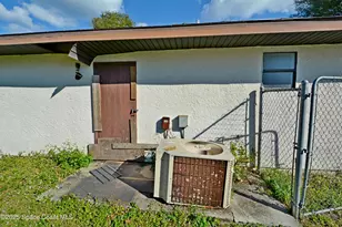 1374 Pakenham St NW, Palm Bay, FL 32907 - Photo 33