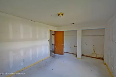 1374 Pakenham Street NW, Palm Bay, FL 32907 - Photo 7