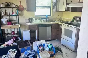 285 Alcantarra St NW, Palm Bay, FL 32907 - Photo 5