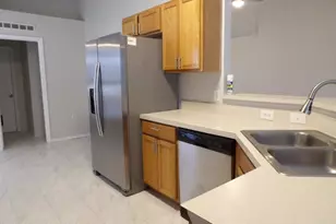 1605 Sawgrass Dr SW, Palm Bay, FL 32908 - Photo 7