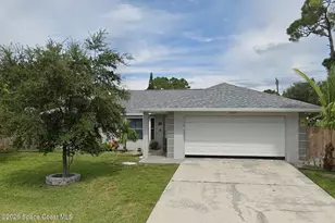 1067 Heath Ave NW, Palm Bay, FL 32907 - Photo 1