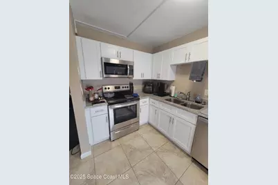 2313 Vista Oaks Circle NE, Palm Bay, FL 32905 - Photo 3