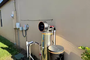 233 Bubbling Ln NW, Palm Bay, FL 32907 - Photo 21