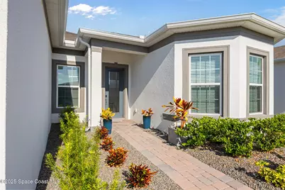 2575 Pine Preserve Court, Saint Cloud, FL 34771 - Photo 3