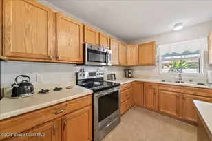 281 Melba Ave NW, Palm Bay, FL 32907 - Photo 5