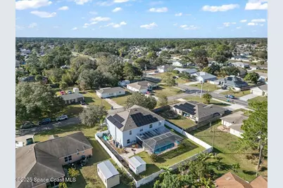 281 Melba Avenue NW, Palm Bay, FL 32907 - Photo 37