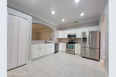 1541 Bridgeport Circle, Rockledge, FL 32955 - Photo 5