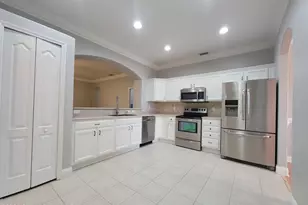 1541 Bridgeport Cir, Rockledge, FL 32955 - Photo 5