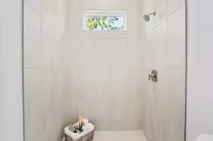 1370 Seabreeze St SW, Palm Bay, FL 32908 - Photo 17