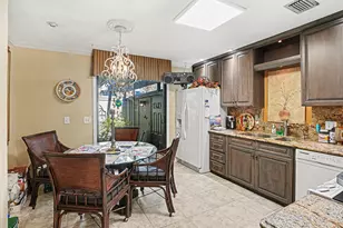 690 Lake Villas Dr, Altamonte Springs, FL 32701 - Photo 7