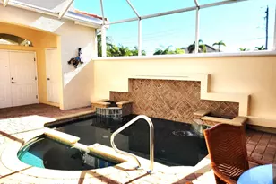 580 Casa Bella Dr, Cape Canaveral, FL 32920 - Photo 3