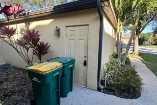 855 Luminary Cir, Melbourne, FL 32901 - Photo 3