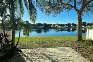 855 Luminary Cir, Melbourne, FL 32901 - Photo 17