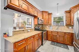 2100 Vernon Pl, Melbourne, FL 32901 - Photo 23