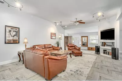 2100 Vernon Place, Melbourne, FL 32901 - Photo 17