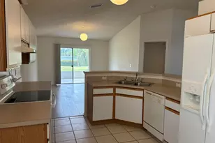 1776 Vista Lake Cir, Melbourne, FL 32904 - Photo 3