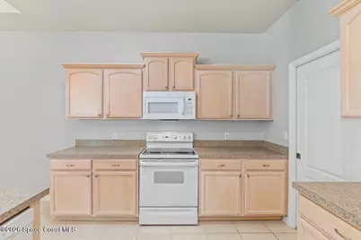 552 Wedge Court SE, Palm Bay, FL 32909 - Photo 11